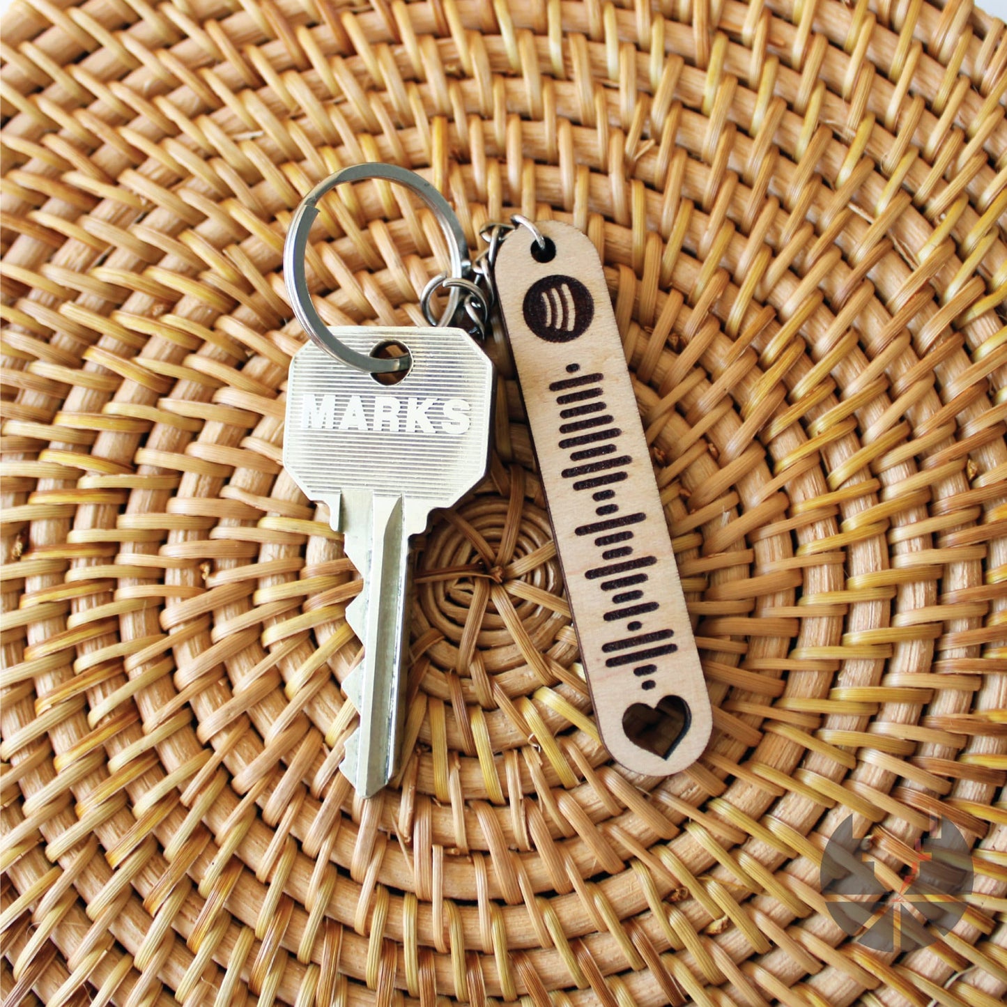 Spotify music Keychain Wood lover keyring custom personalized Gift for him gift for playlist scannable